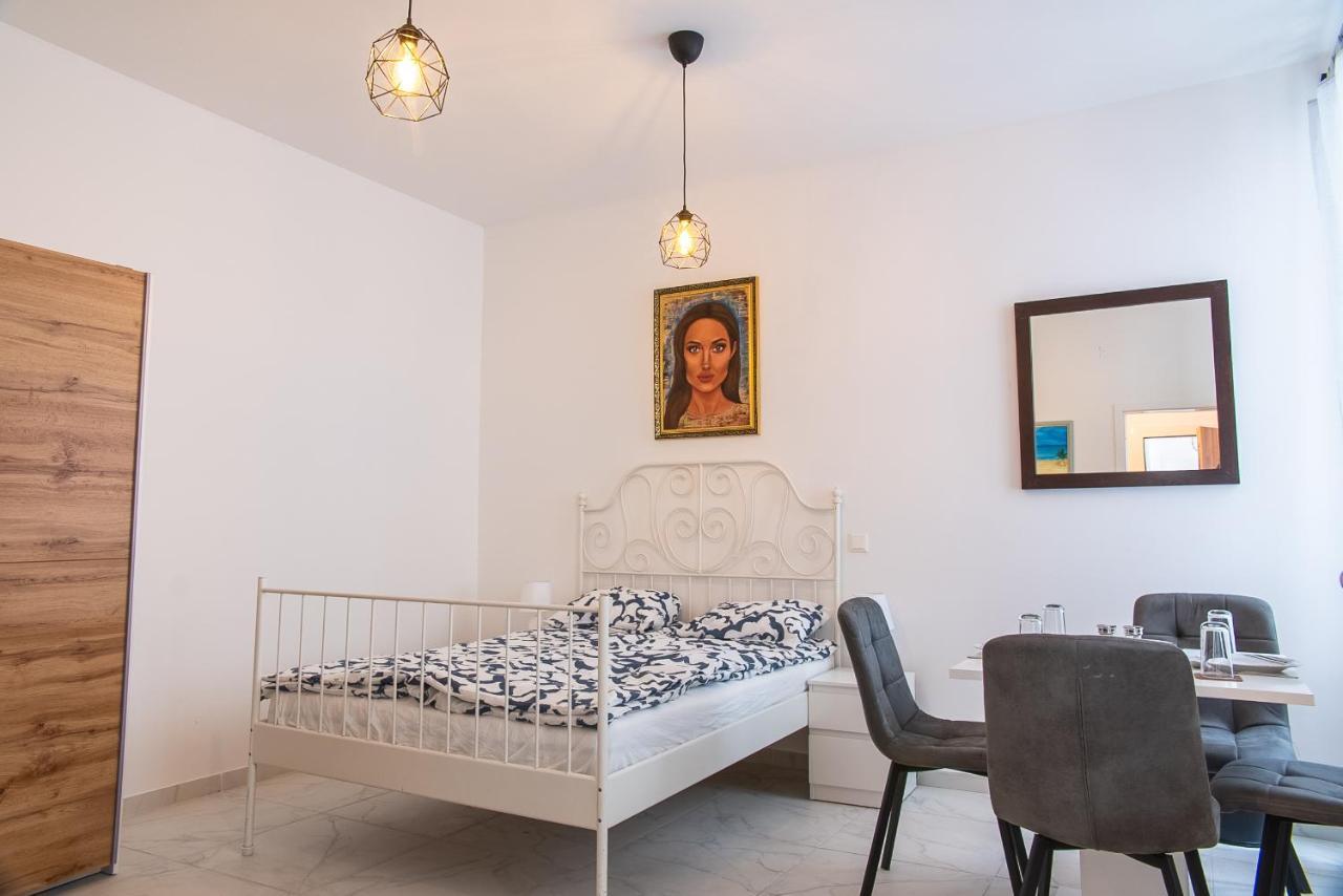 Family&Friends Apartments Schoenbrunn فيينا المظهر الخارجي الصورة