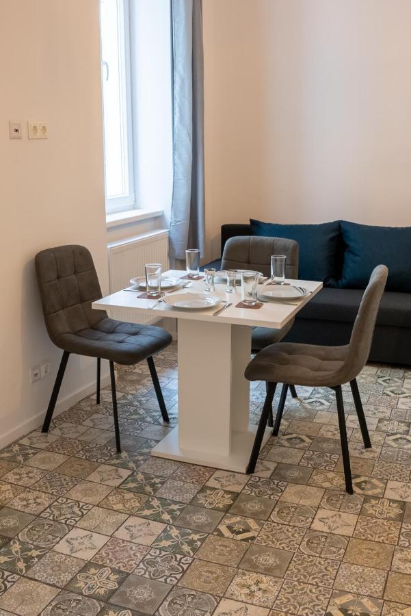 Family&Friends Apartments Schoenbrunn فيينا المظهر الخارجي الصورة