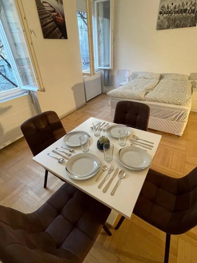 Family&Friends Apartments Schoenbrunn فيينا المظهر الخارجي الصورة